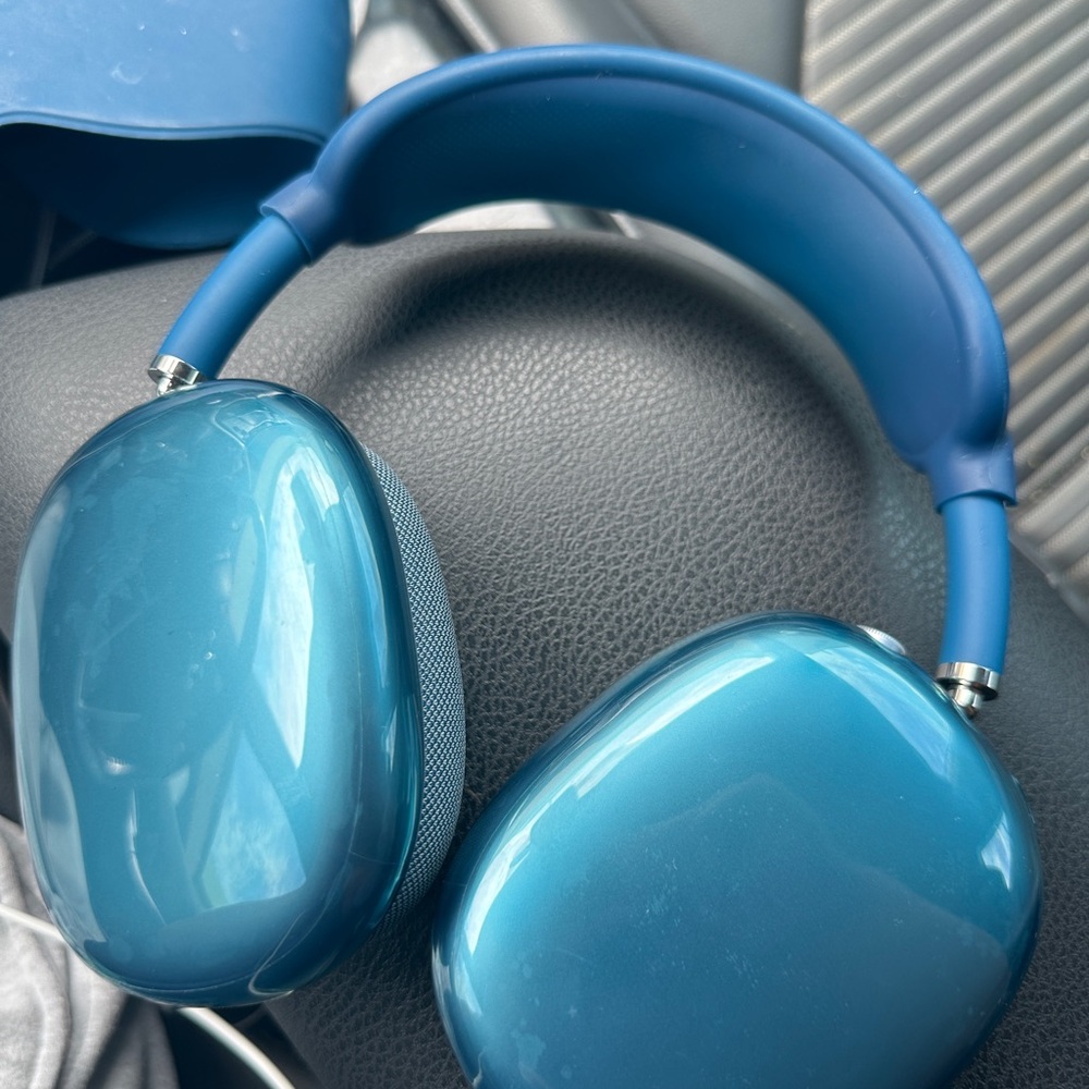 AirPod Pro Max